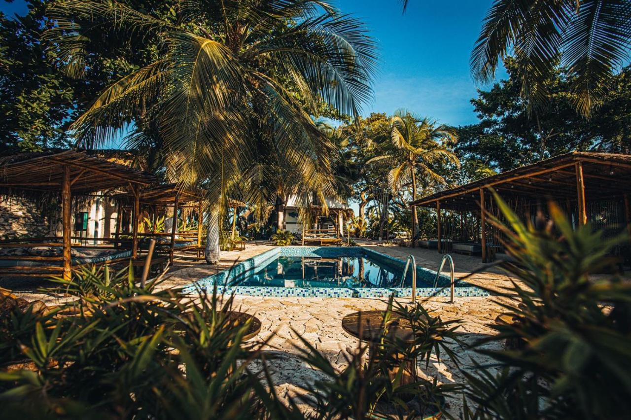 Namaste Beach Club & Hotel Playa de Punta Arena ภายนอก รูปภาพ