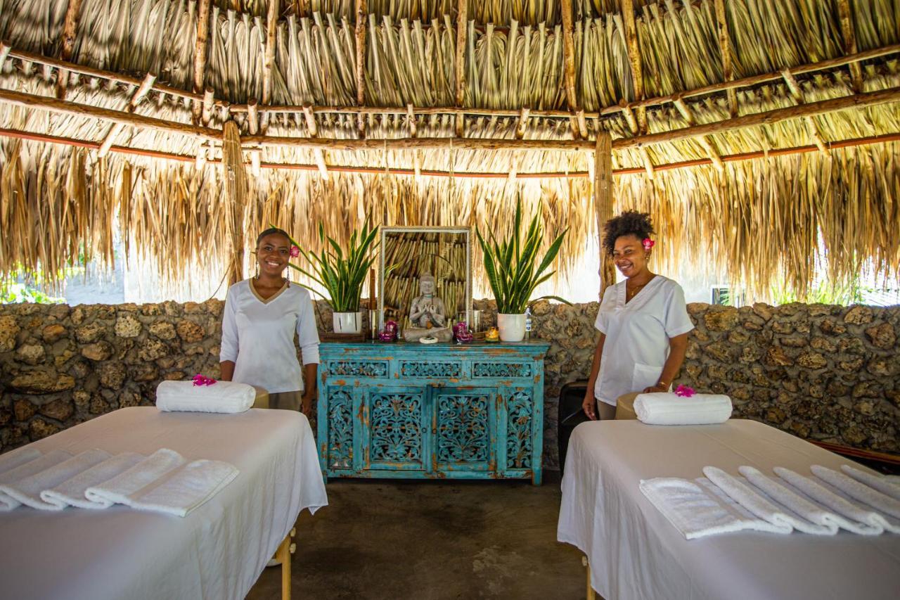Namaste Beach Club & Hotel Playa de Punta Arena ภายนอก รูปภาพ
