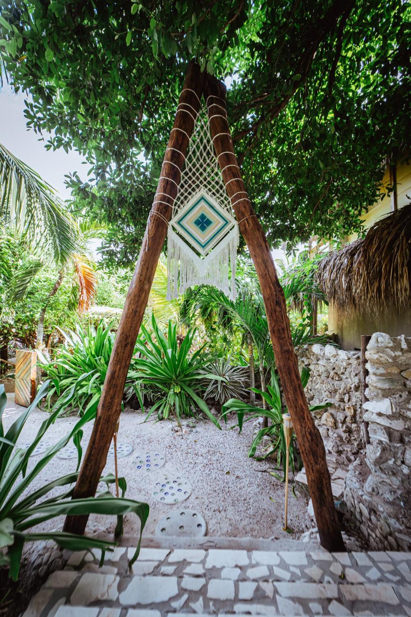 Namaste Beach Club & Hotel Playa de Punta Arena ภายนอก รูปภาพ