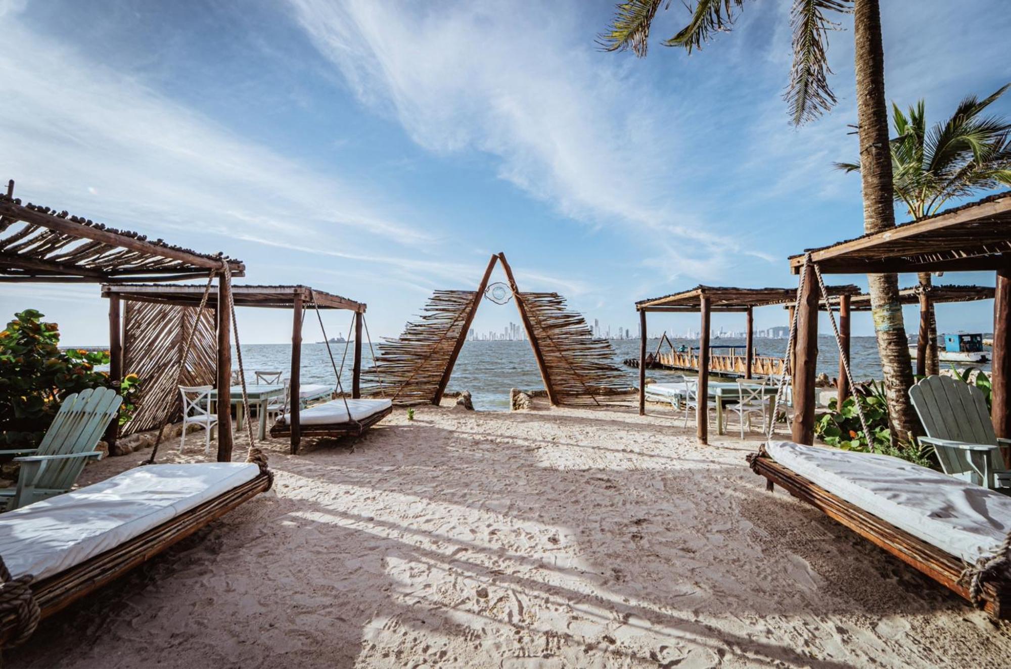 Namaste Beach Club & Hotel Playa de Punta Arena ภายนอก รูปภาพ